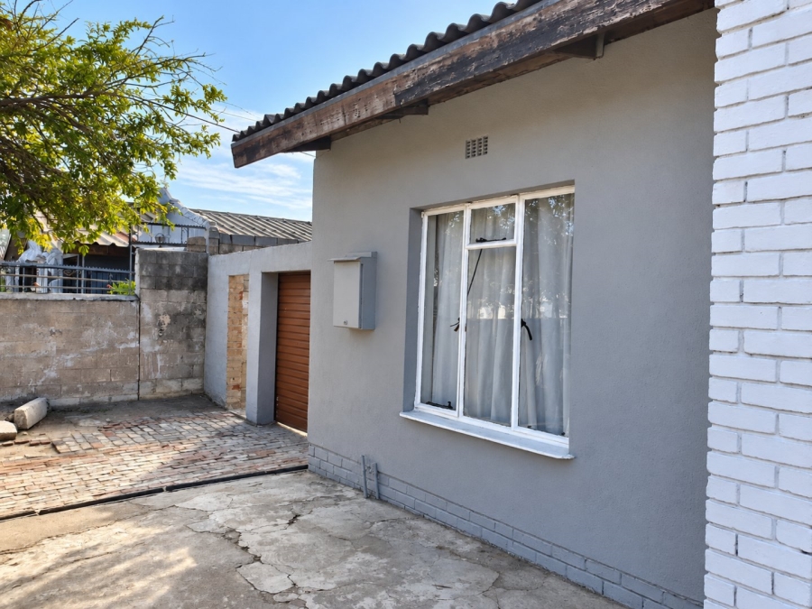 3 Bedroom Property for Sale in Ravensmead Western Cape